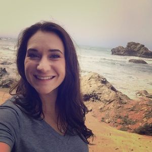 Meet your Posher, Stephanie